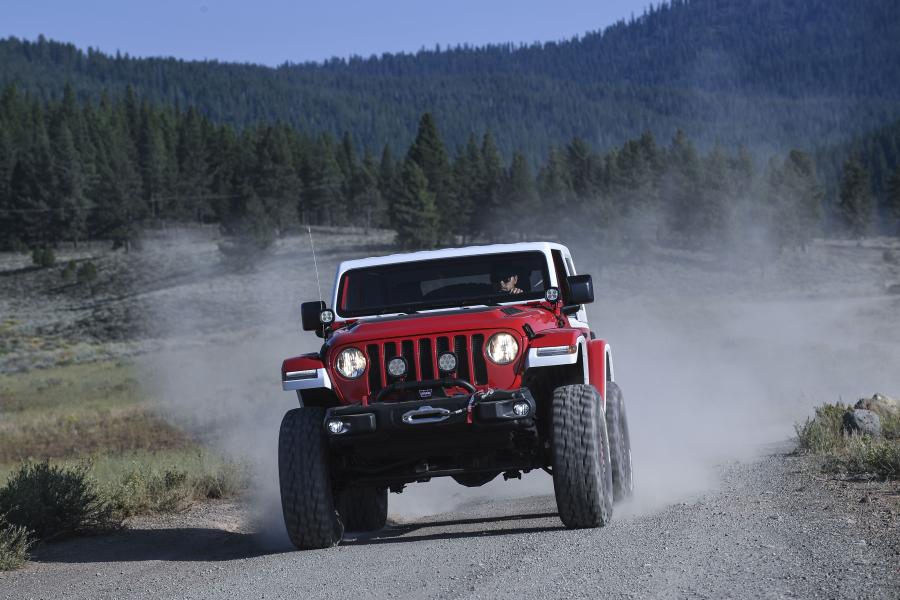  Jeep Jeepster (JL) 2018 года  (фото 36 из 40)